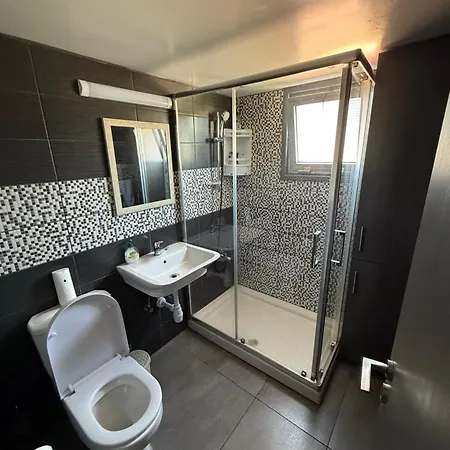 Leontiou 44 Апартаменти